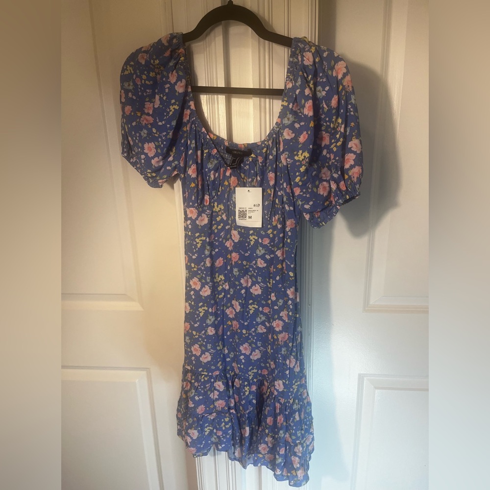 FOREVER 21 Floral Mini Dress Size M NWT